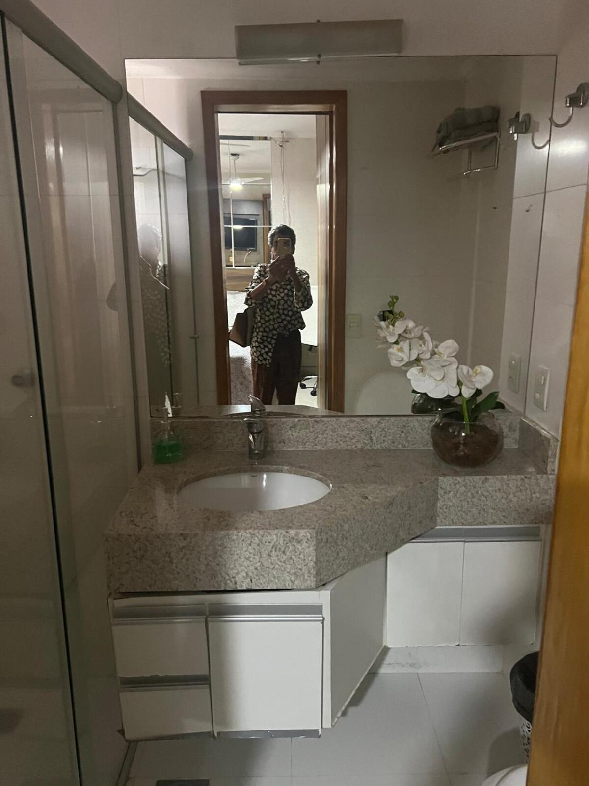 Elegancia & Conforto Flat Mobiliado Goiânia Exterior foto